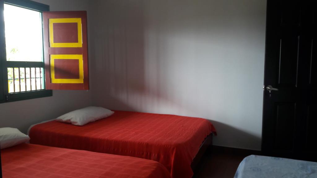 Hostal Casa De Los Taitas Salento Luaran gambar