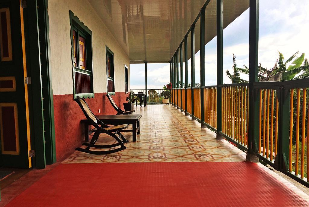 Hostal Casa De Los Taitas Salento Luaran gambar